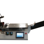Machine de mise en bande semi-automatique