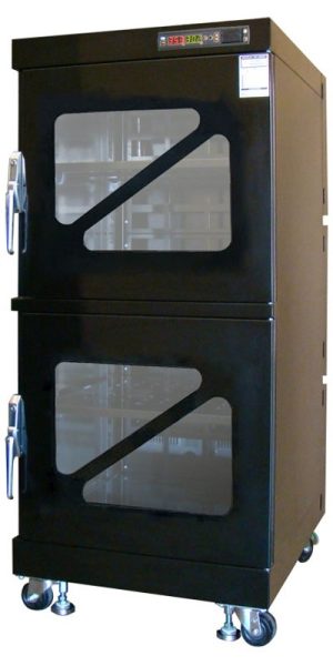 Heizschrank bei 40°C und Entfeuchter RH ≤ 5%